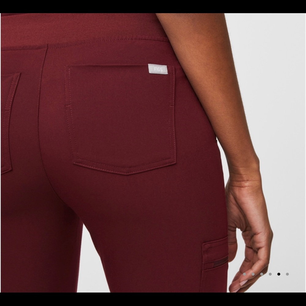Figs Zamora Burgundy Jogger Set with Catarina Top XS Tall Pants XS Top